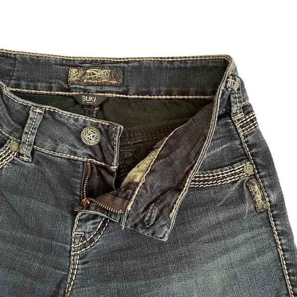 Silver Suki Mid Capri Cropped Jeans - Picture 8 of 17